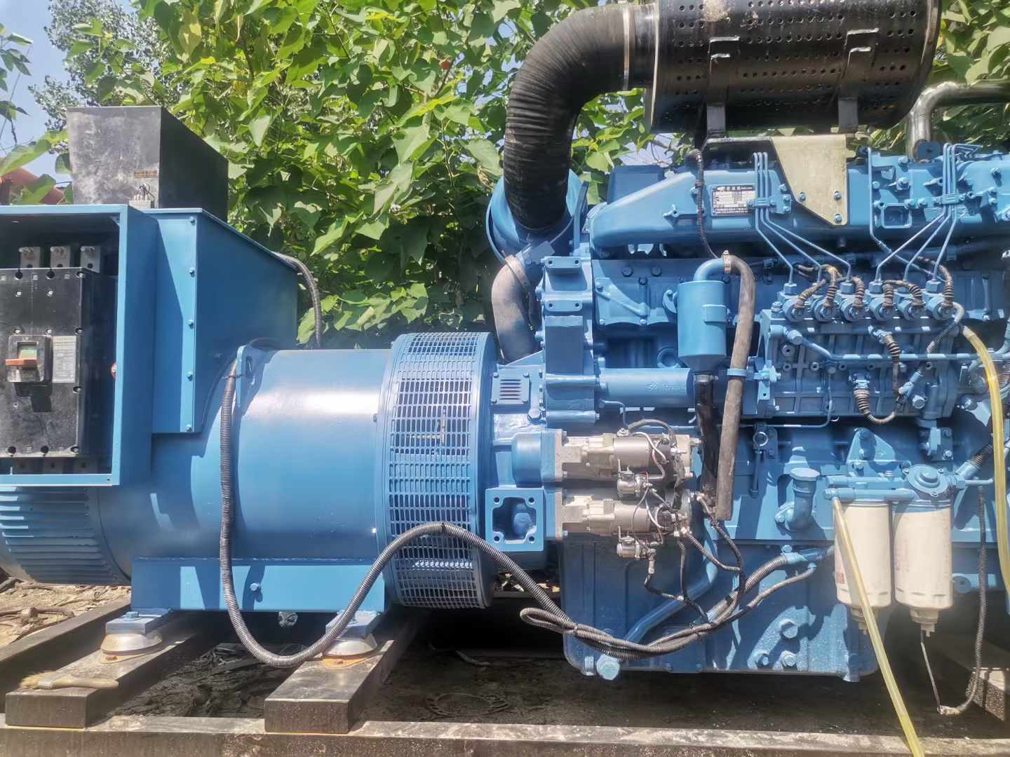 黑水详细说明降低 800kW 柴油发电机输出电流波动的方法